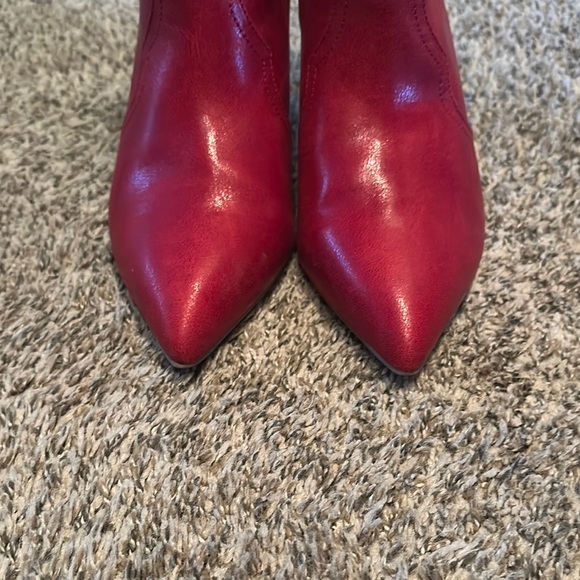 Dolce Vita Red Heeled Boots - Picture 2 of 14